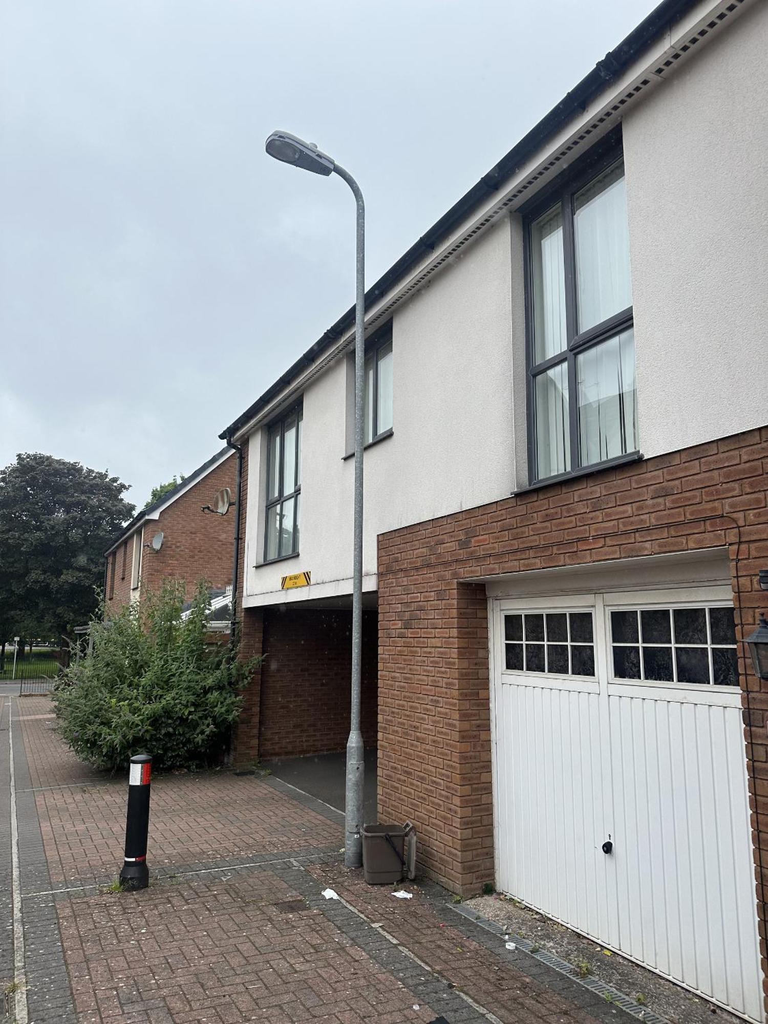 2 Bdr City Centre Apartment With Parking Cardiff Luaran gambar